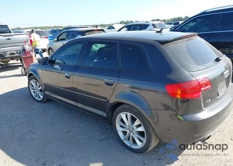 2013 Audi A3 2.0T Premium из США, поврежденный, VIN WAUBEAFM1DA002962